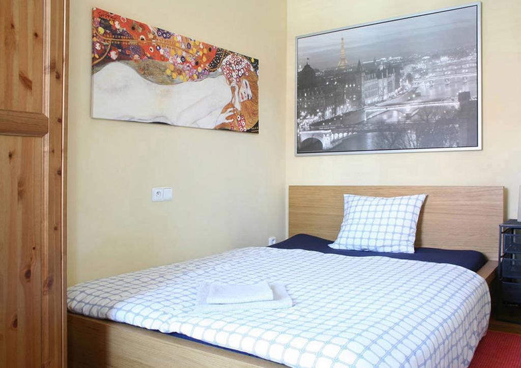 Apartment Slezska 58 Prague Bilik gambar